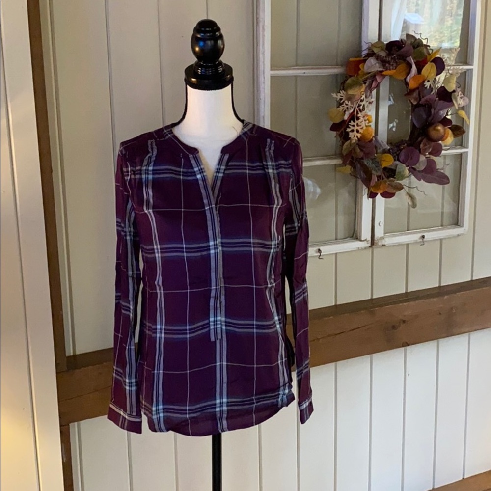 GH Bass plaid blouse